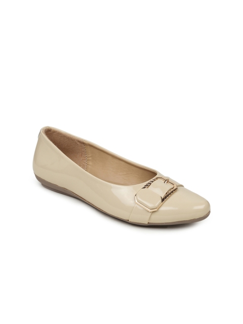 

VALIOSAA Women Beige Solid Ballerinas