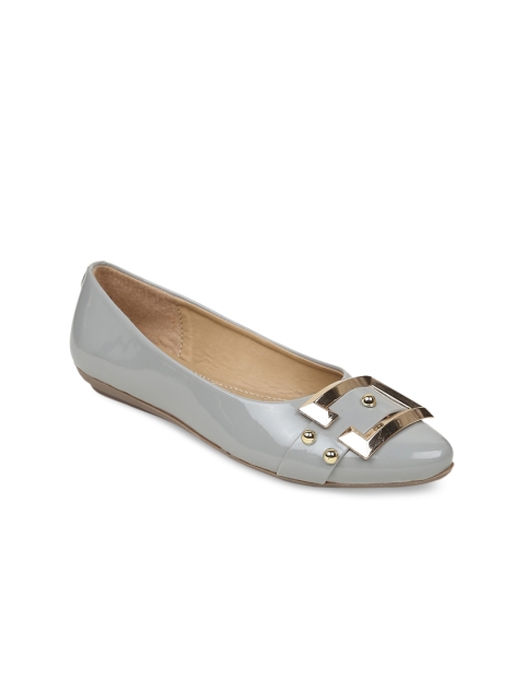 

VALIOSAA Women Grey Solid Ballerinas