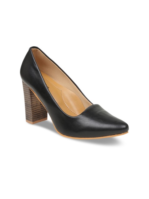 

VALIOSAA Women Black Solid Pumps