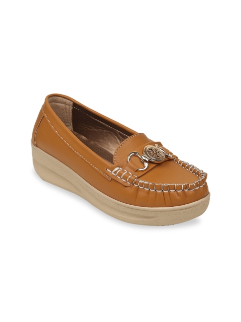 

VALIOSAA Women TanBrown Loafers, Tan