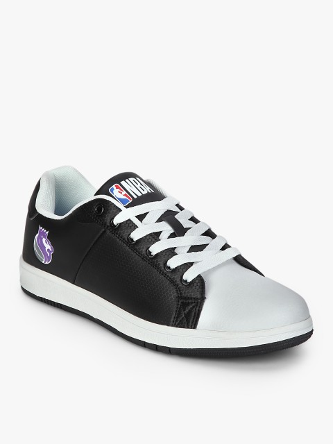 

NBA Men Black & White Colourblocked Sneakers