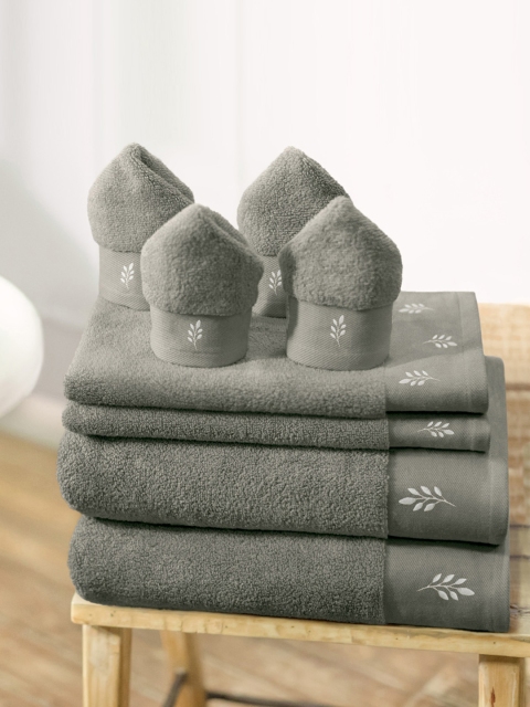 

Swiss Republic Grey Set of 8 700 GSM Cotton Bath Towels