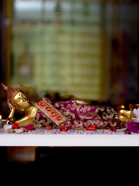 

Archies Gold-Toned & Purple Buddha Showpiece