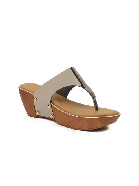 

VALIOSAA Women Grey Solid Sandals