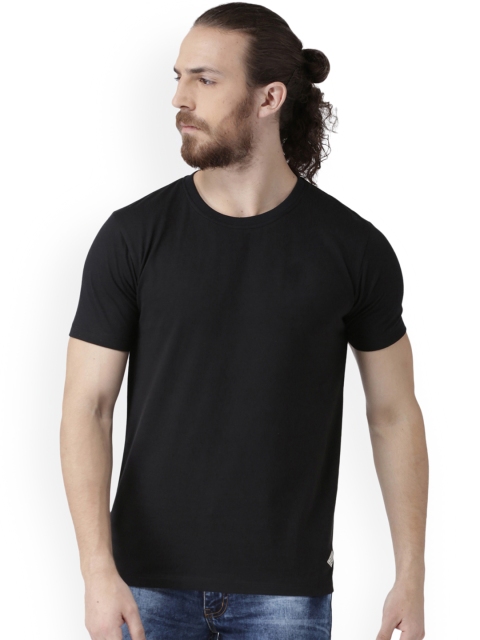 

GRIFFEL Men Black Solid Round Neck T-shirt