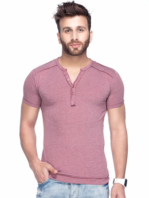 

Tinted Men Maroon Solid Henley Neck T-shirt