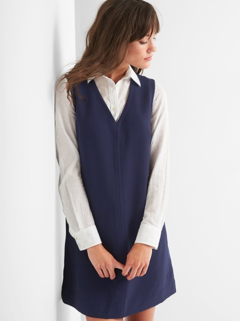 

GAP Women Blue Sleeveless V-Neck Shift Dress