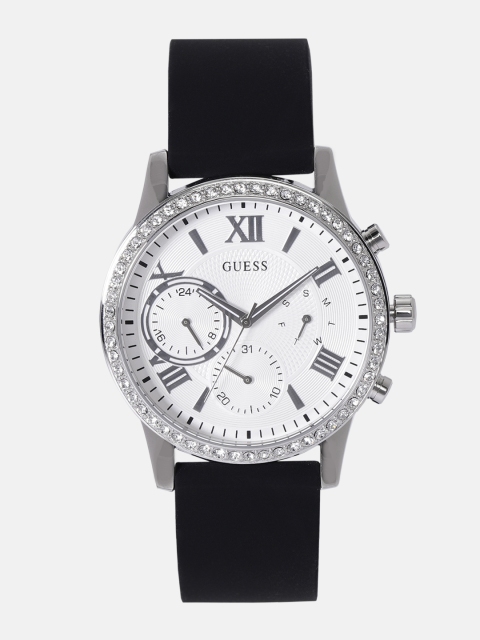 

GUESS Women Silver-Toned Analogue Watch W1135L5