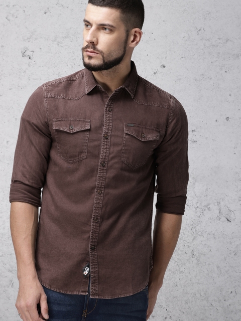 

Ecko Unltd Men Brown Slim Fit Checked Casual Shirt