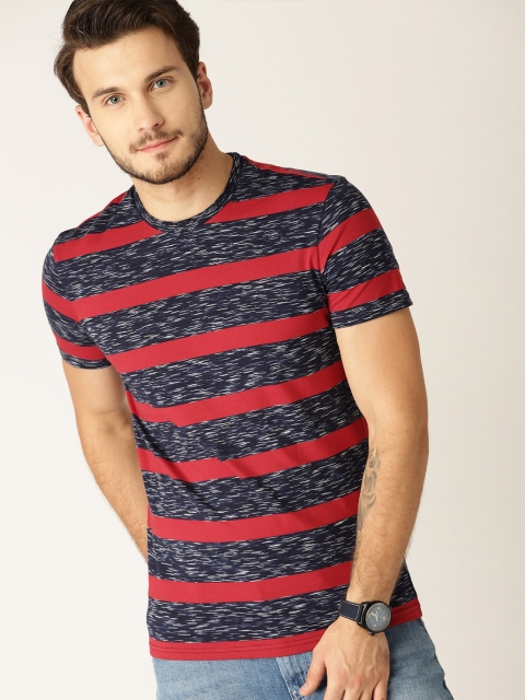 

United Colors of Benetton Men Navy Striped Round Neck T-shirt, Navy blue