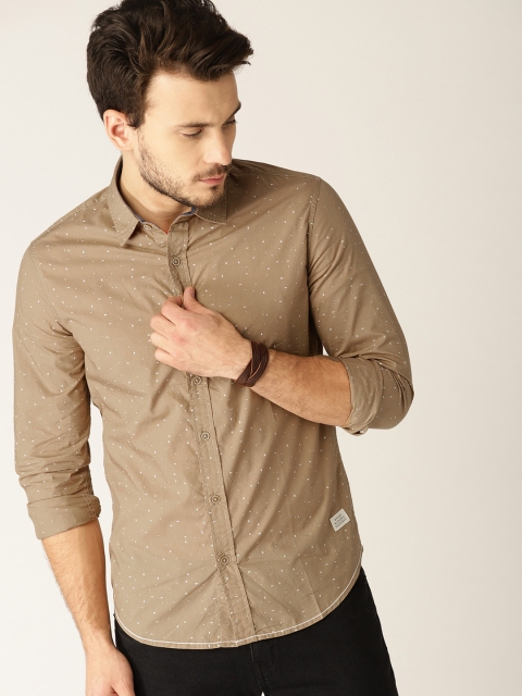 

United Colors of Benetton Men Brown Slim Fit Printed Casual Shirt