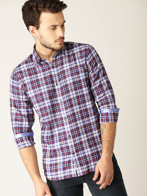 

United Colors of Benetton Men Blue & Maroon Slim Fit Checked Casual Shirt