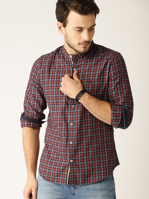 

United Colors of Benetton Men Orange & Navy Slim Fit Checked Casual Shirt