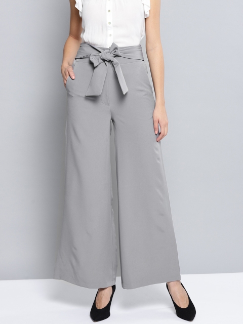 

Harpa Women Grey Regular Fit Solid Parallel Trousers