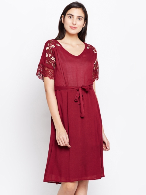 

Oxolloxo Women Maroon Solid A-Line Dress