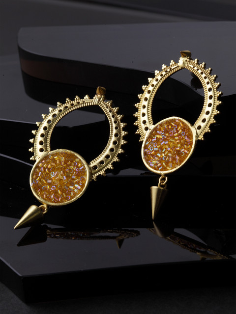 

DIVA WALK Gold-Toned Contemporary Drop Earrings