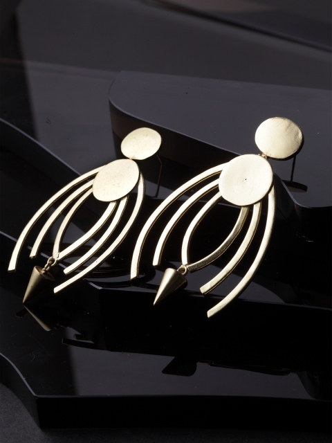 

DIVA WALK Gold-Toned Contemporary Drop Earrings