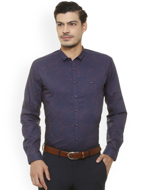 

V Dot Men Navy Blue & Coral Orange Slim Fit Printed Casual Shirt