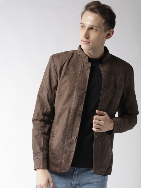 

Fort Collins Men Brown Solid Tailored Jacket