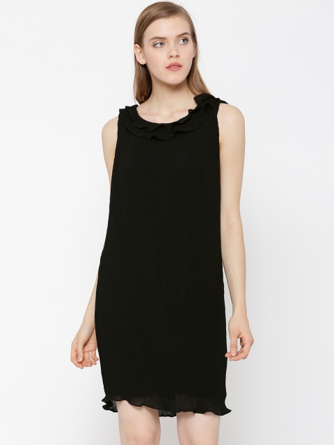 

Vero Moda Black Shift Dress