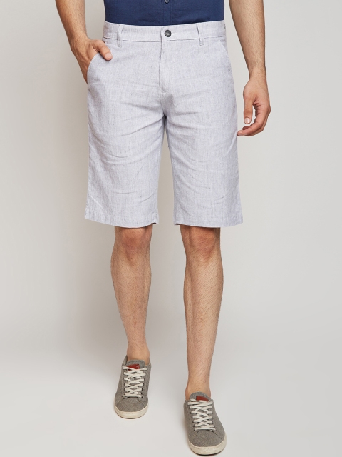 

Crimsoune Club Men White Solid Slim Fit Regular Shorts