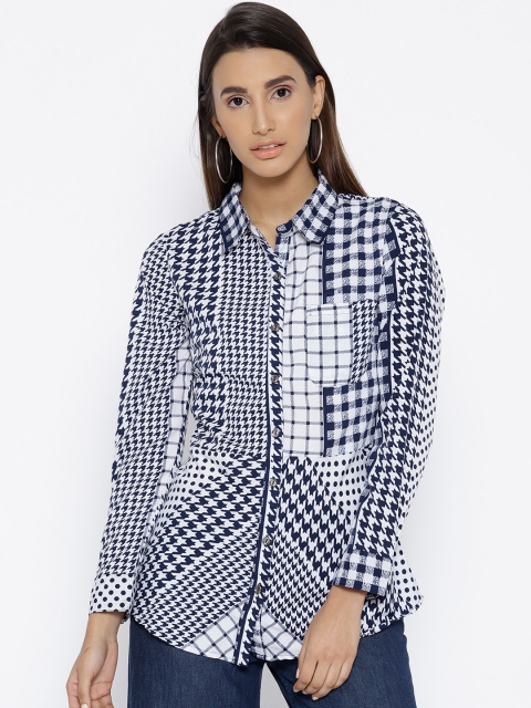 

Cottinfab Women White & Navy Blue Regular Fit Printed Casual Shirt