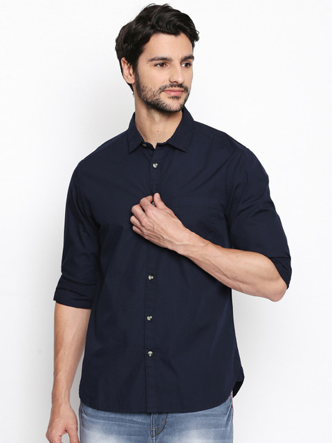 

Spiritus by pantaloons Men Blue Regular Fit Solid Casual Shirt
