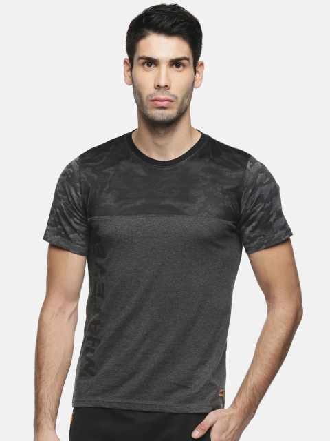 

Ajile by Pantaloons Men Grey Printed Round Neck T-shirt