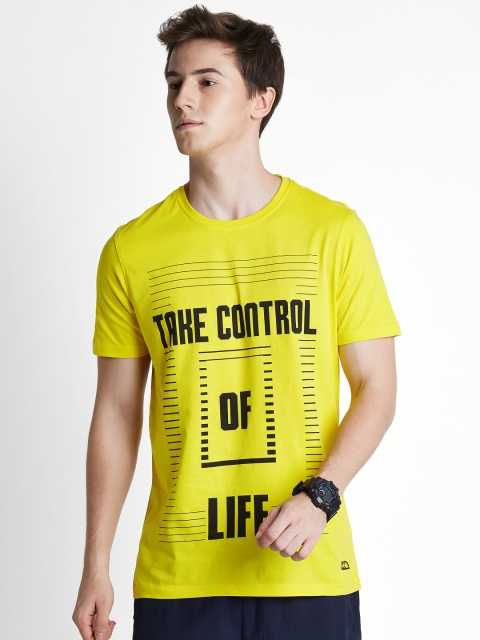 

Ajile by Pantaloons Men Yellow Printed Round Neck T-shirt