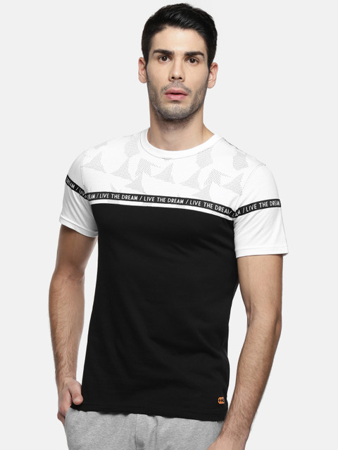 

Ajile by Pantaloons Men Black Colourblocked Round Neck T-shirt