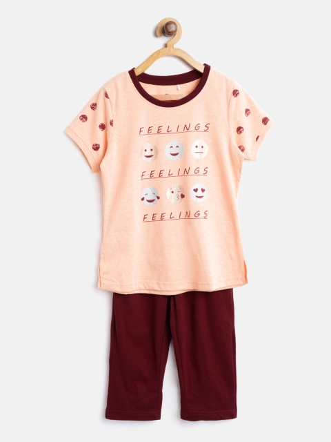 

Sweet Dreams Girls Peach-Coloured & Maroon Printed Night Suit 632978