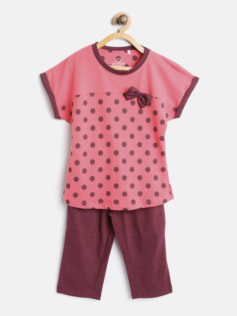 

Sweet Dreams Girls Pink & Burgundy Printed Night Suit 633078