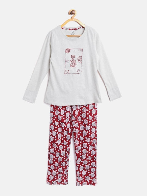 

Sweet Dreams Girls Grey Melange & Maroon Printed Night Suit 622678
