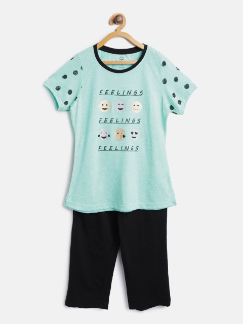 

Sweet Dreams Girls Green & Black Printed Night suit 632978