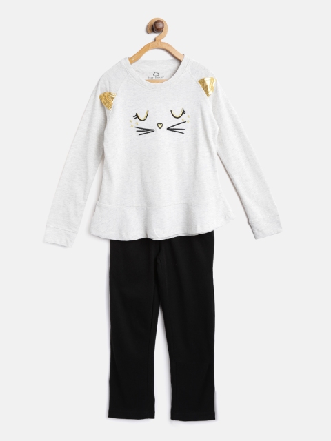 

Sweet Dreams Girls Grey Melange & Black Solid Nightsuit 620678