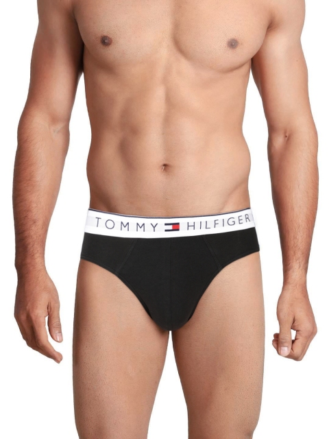

Tommy Hilfiger Men Black Heritage Brief A8AB1121