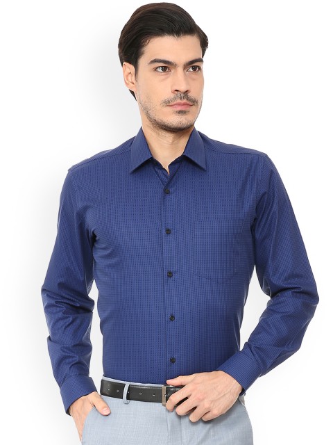 

Van Heusen Men Blue Regular Fit Self Design Formal Shirt