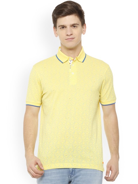

SIMON CARTER LONDON Men Yellow Printed Polo Collar T-shirt