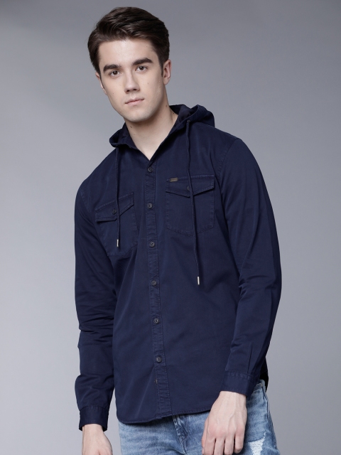 

LOCOMOTIVE Men Navy Blue Slim Fit Solid Casual Shirt