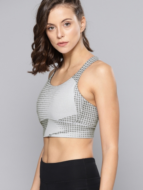 

UNDER ARMOUR Off white & Black Breathelux Mid Jacquard Sports Bra 1322141
