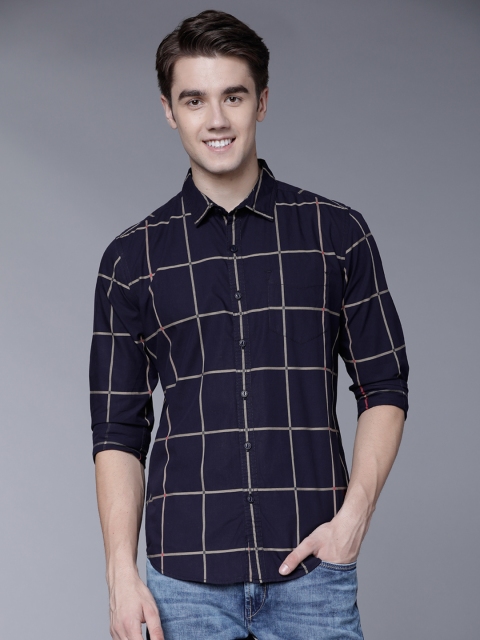 

LOCOMOTIVE Men Navy Blue & Beige Slim Fit Checked Casual Shirt
