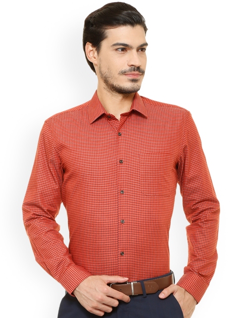 

Peter England Men Orange Regular Fit Checked Formal Shirt