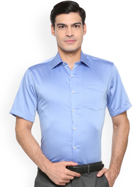 

Van Heusen Men Blue Regular Fit Solid Formal Shirt