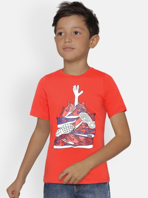 

Nike Boys Red Printed Round Neck T-shirt