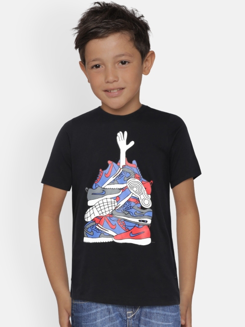 

Nike Boys Black Printed Round Neck T-shirt