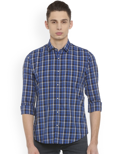 

Peter England Casuals Men Blue Slim Fit Checked Casual Shirt