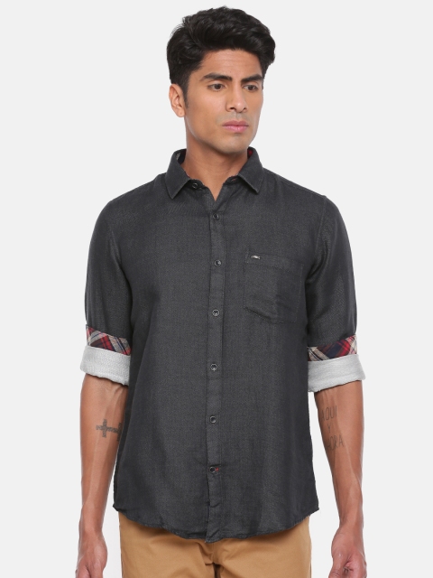 

Monte Carlo Men Charcoal Regular Fit Solid Casual Shirt
