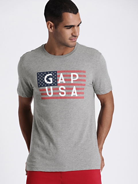 

GAP Men Grey Printed Round Neck T-shirt