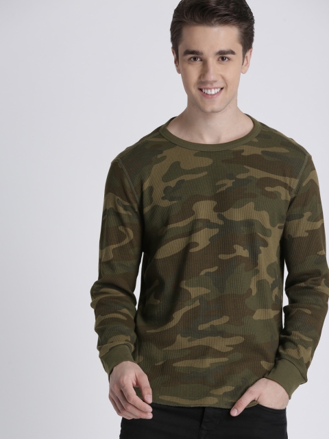 

GAP Men Olive Green Printed Round Neck T-shirt
