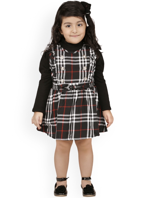 

LilPicks Girls Black Checked Fit and Flare Dress